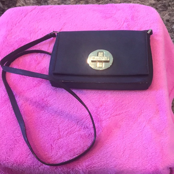 ♠️KᗩTᗴ♠️ - Picture 2 of 11